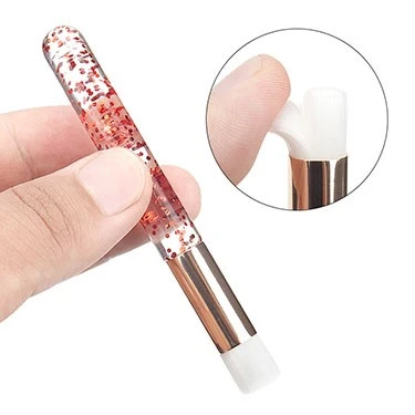 eyelash shampoo brush