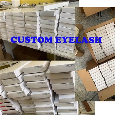 AANGEPASTE WIMPERSVERLENGING