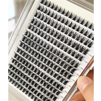 Stekelige wimperextensions